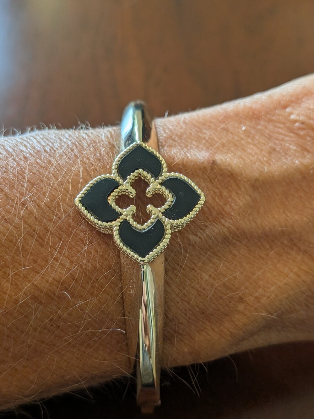 Silver Bangle Bracelet with Black Enamel Clover Motif - Picture 2 of 8